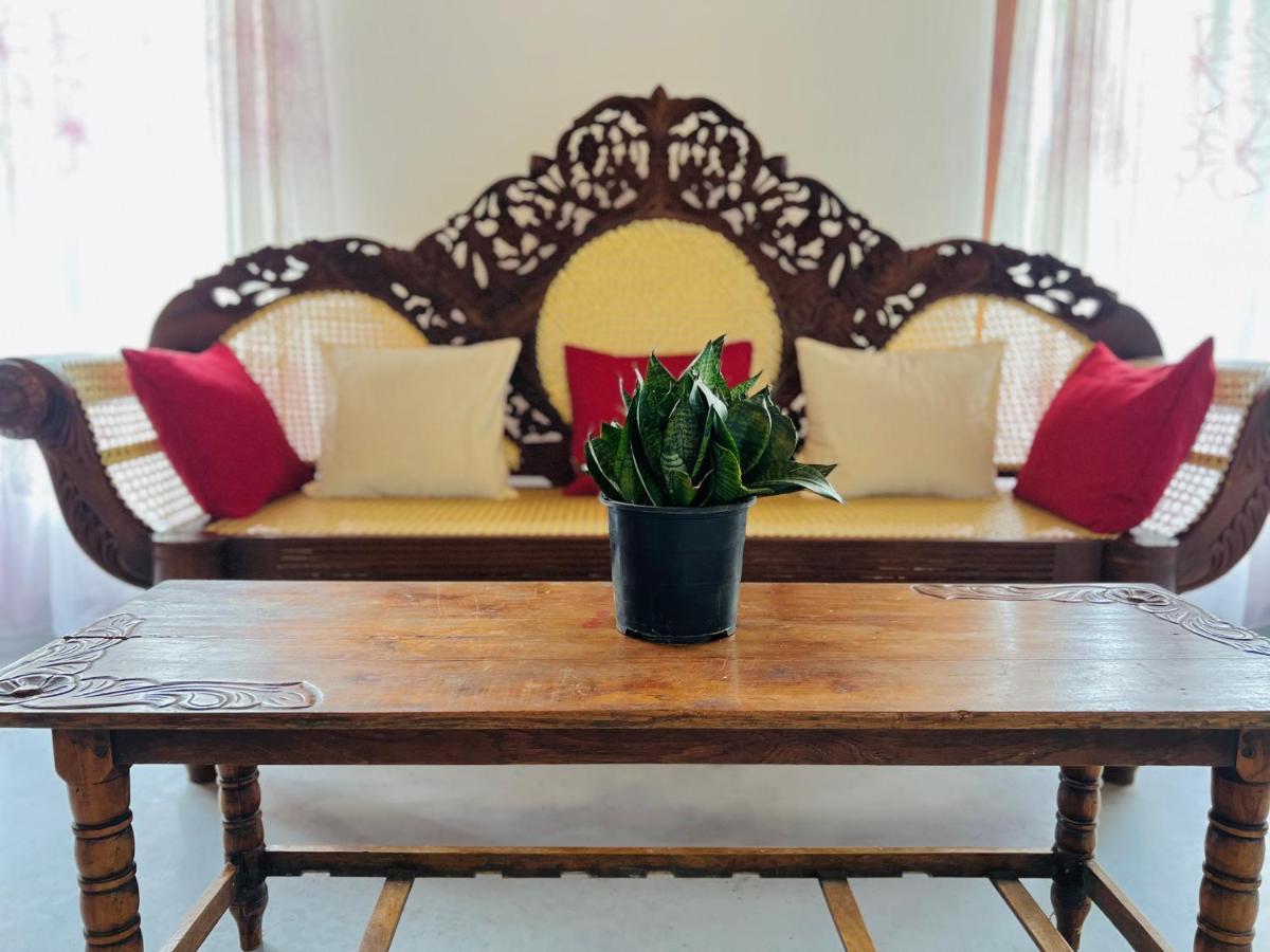 Sea Frame By Walkseylon Bed & Breakfast Хикадува Екстериор снимка
