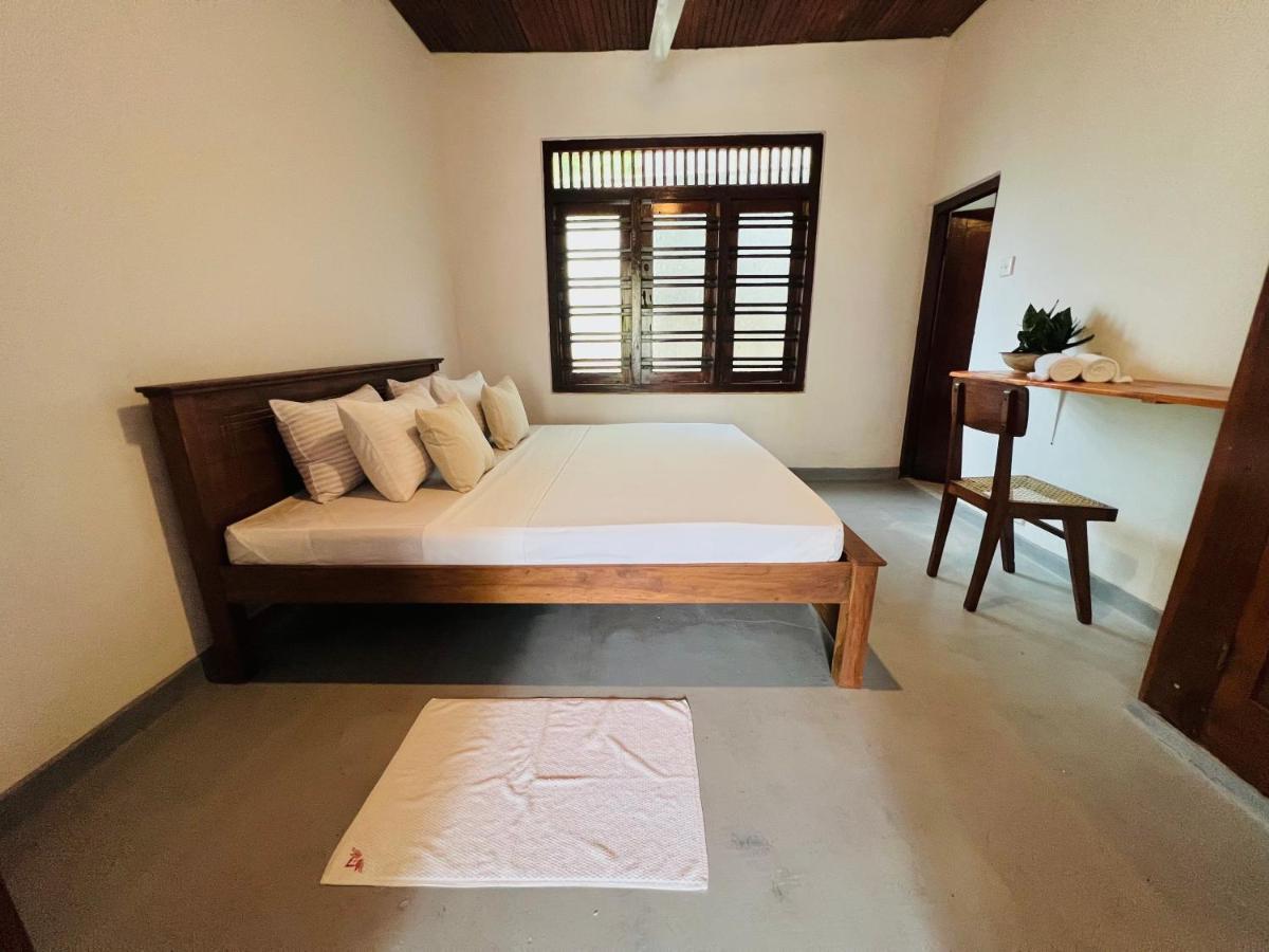 Sea Frame By Walkseylon Bed & Breakfast Хикадува Екстериор снимка